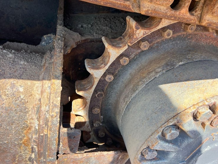 2017-caterpillar-d5k2-lgp-image-27