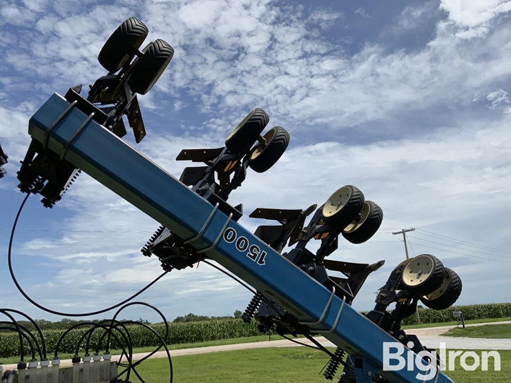 kinze-1500-image-16