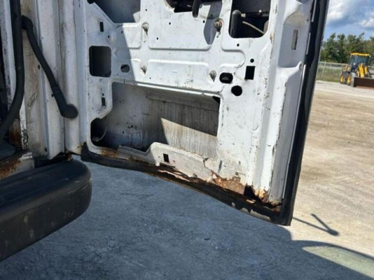 2007-chevrolet-express-2500-image-21