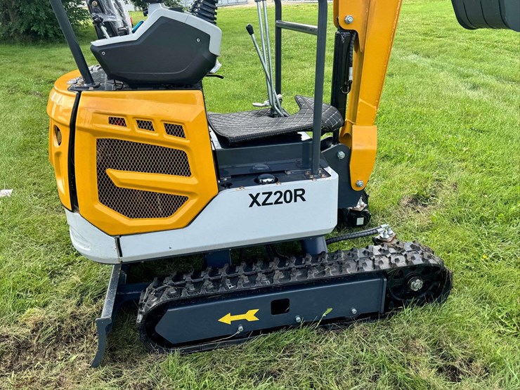2025-cfg-industrial-xz20r-mini-excavator-...-unused-image-7