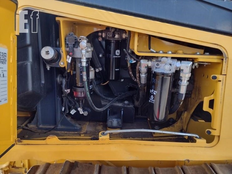 deere-650k-xlt-image-40