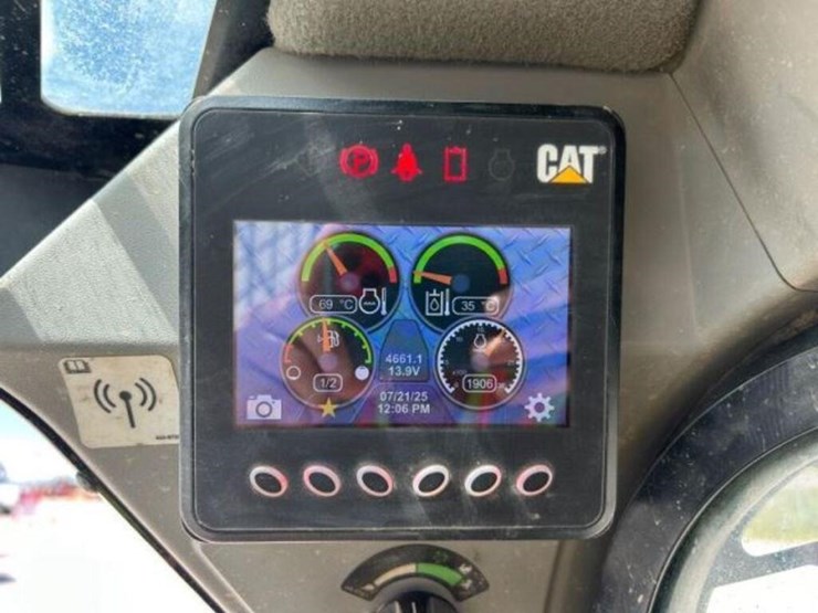 2014-caterpillar-259d2-multi-terrain-loader-cat025-image-9
