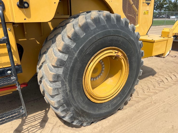 2018-caterpillar-950gc-image-10