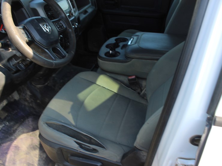 2018-dodge-1500-image-6