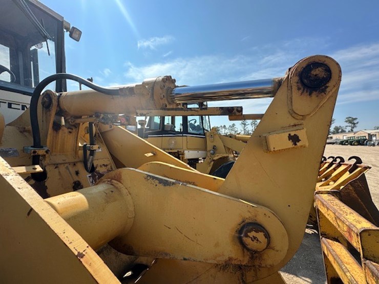 #2286-•-tcm-835-2-series-rubber-tire-loader-image-25