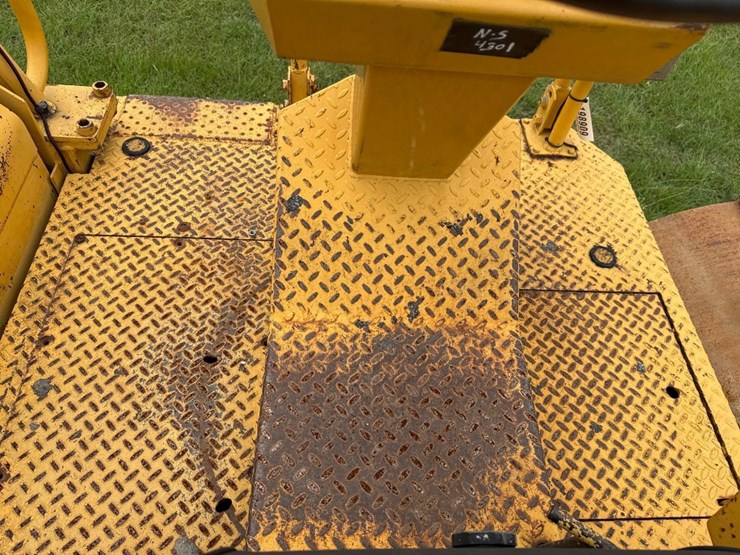 caterpillar-cb-434-image-19
