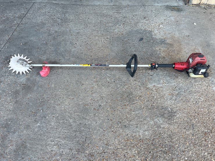 #46-•-strato-charged-weed-wacker-image-1