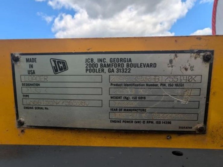 2012-jcb-135-image-8