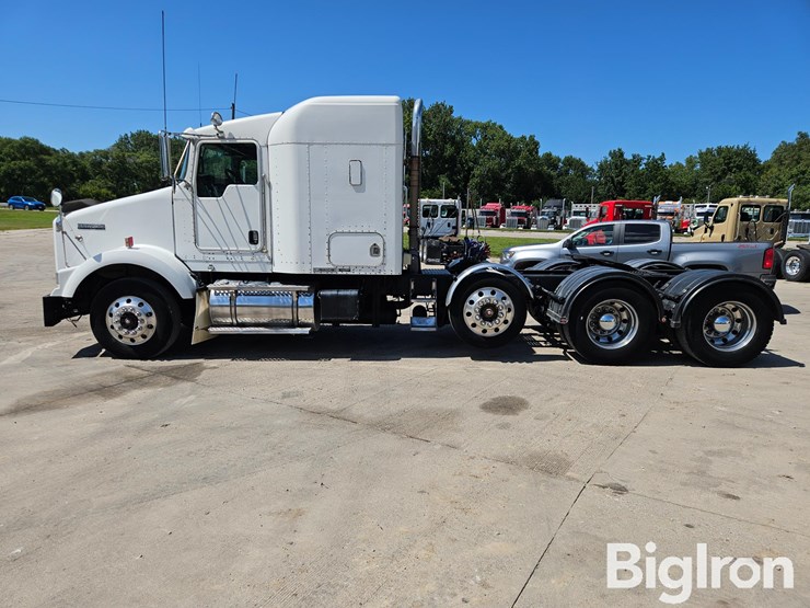 2006-kenworth-t800-image-8
