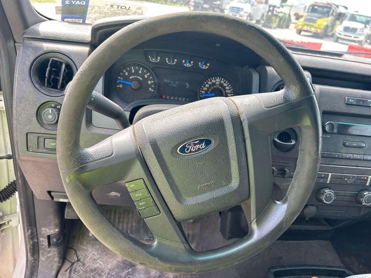 2014-ford-f150-image-12