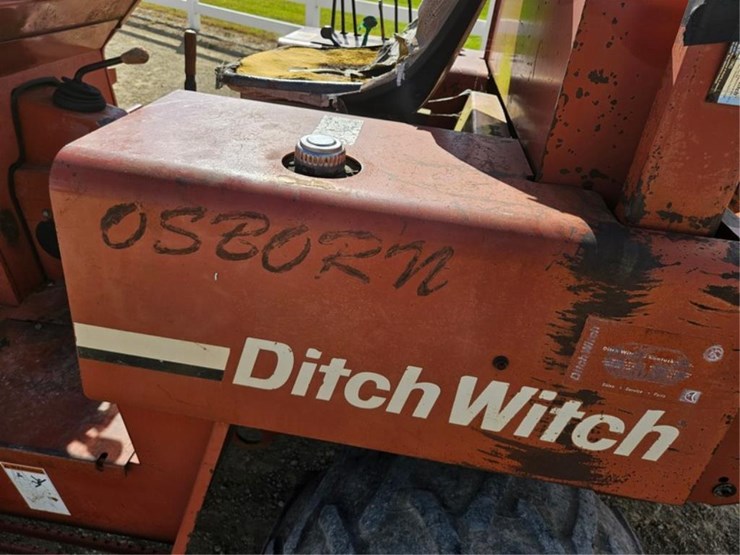 ditch-witch-5110-image-44