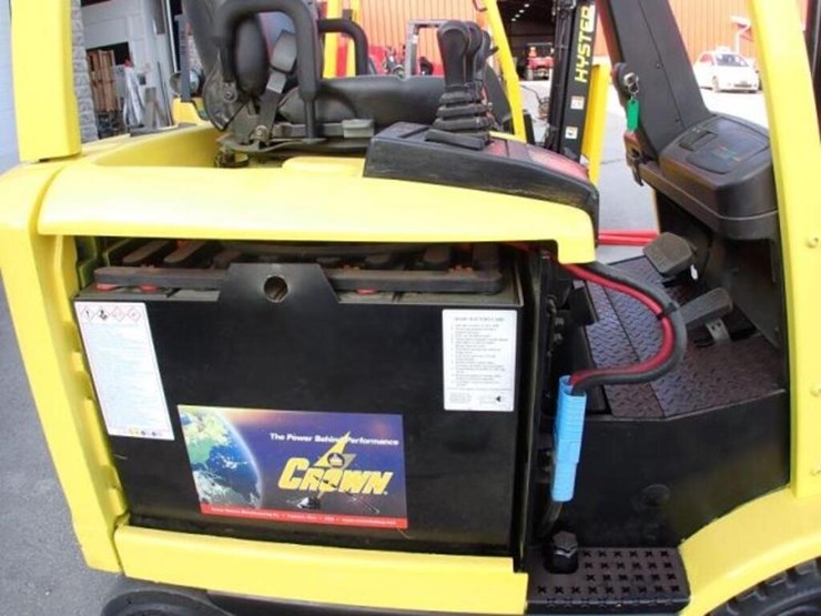 2023-hyster-e45z-image-31