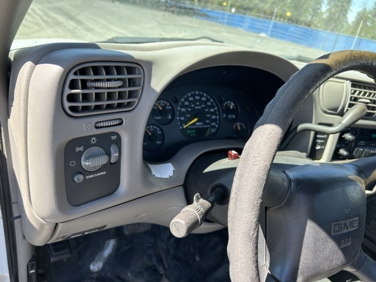 1999-gmc-sonoma-pickup-image-20