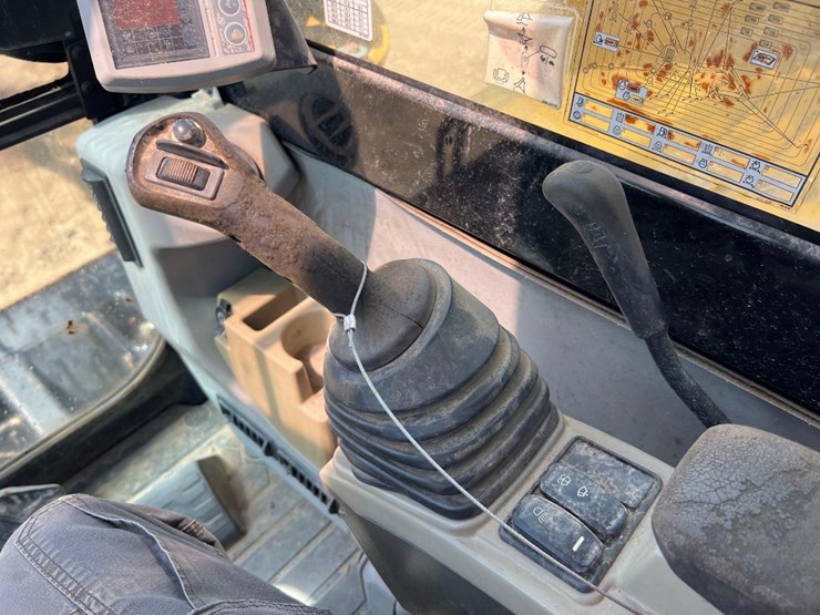2016-caterpillar-308e2-cr-image-33