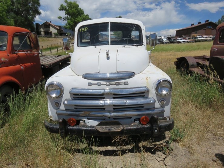 1949-dodge-b-1-c-116-3/4-ton-truck-image-16
