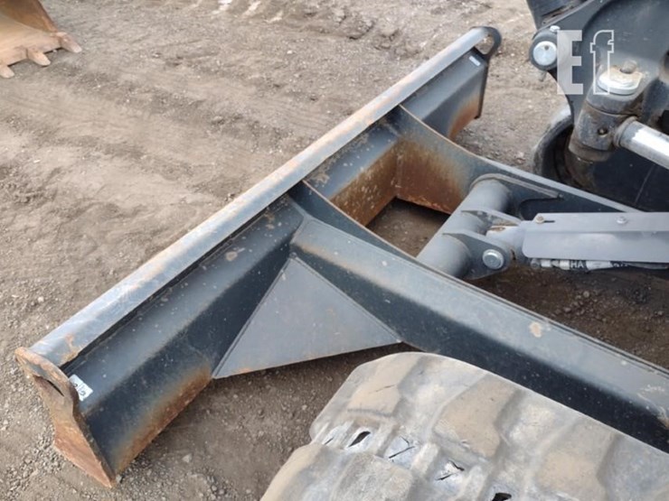 2021-bobcat-e50m-image-25