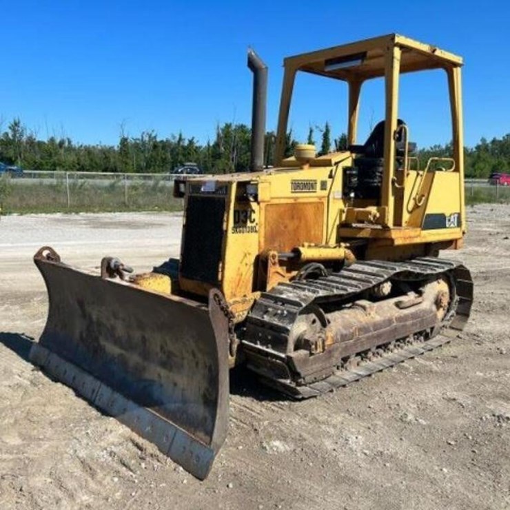 1990 CATERPILLAR D3C