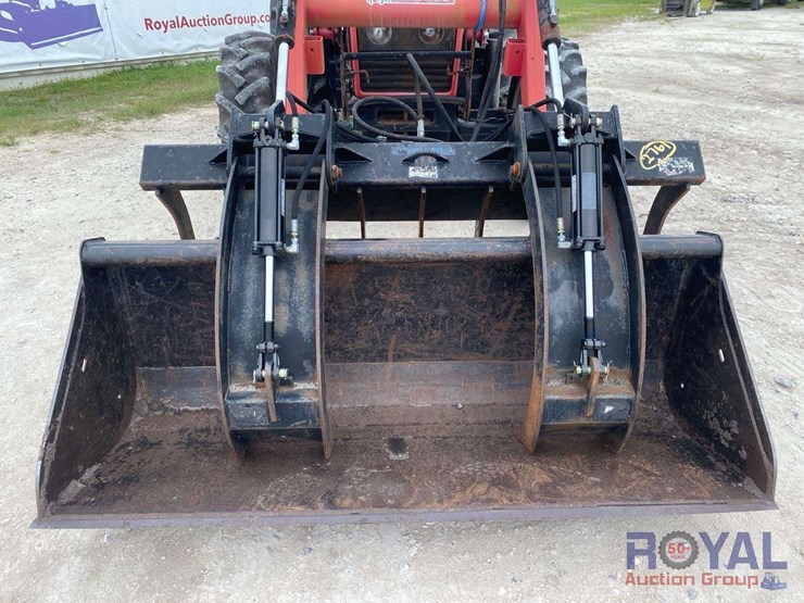 massey-ferguson-583-image-7