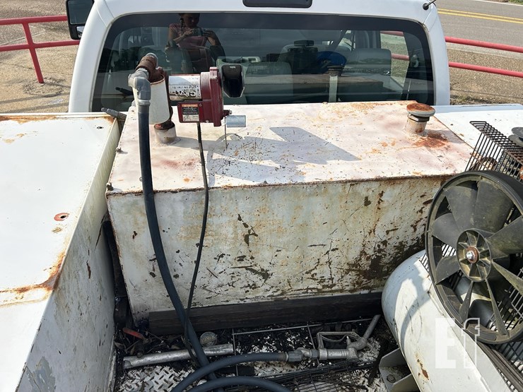 2016-ford-f550-sd-image-13
