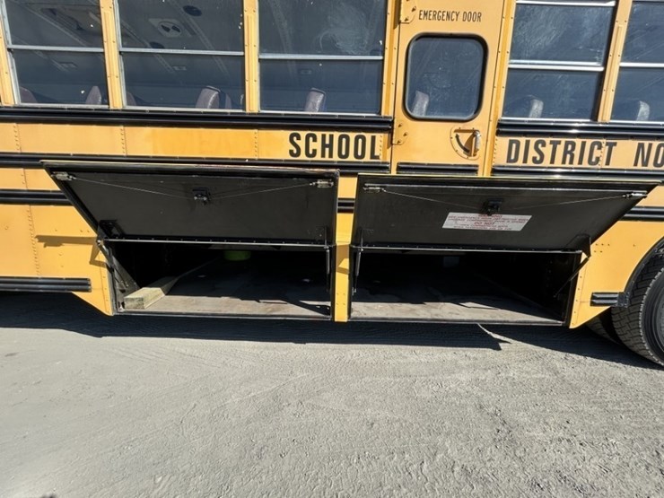 2000-blue-bird-school-bus-image-34