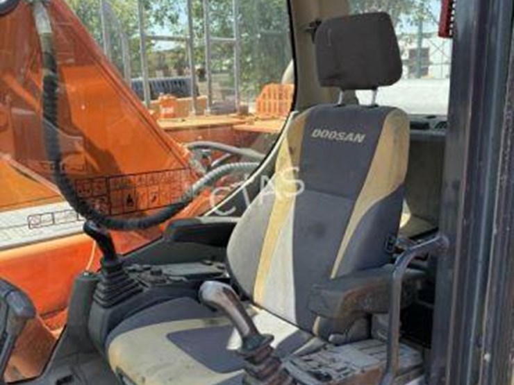 doosan-dx225-lc-3-image-25