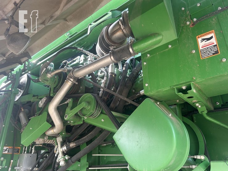 2015-john-deere-s680-image-27