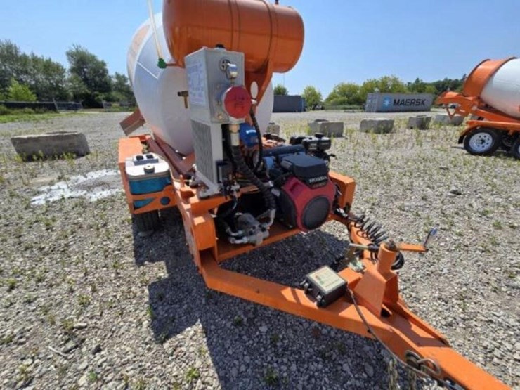 2025-1.5-cubic-meter-tow-behind-t/a-concrete-mixer-image-12