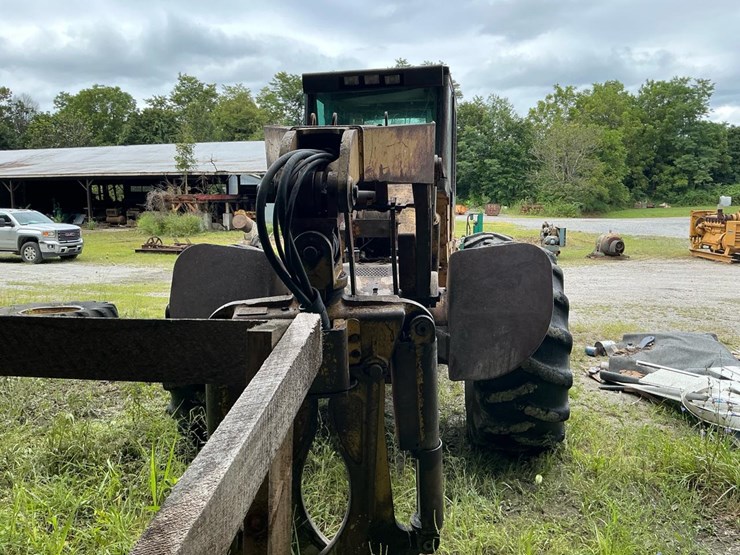 caterpillar-515-image-4