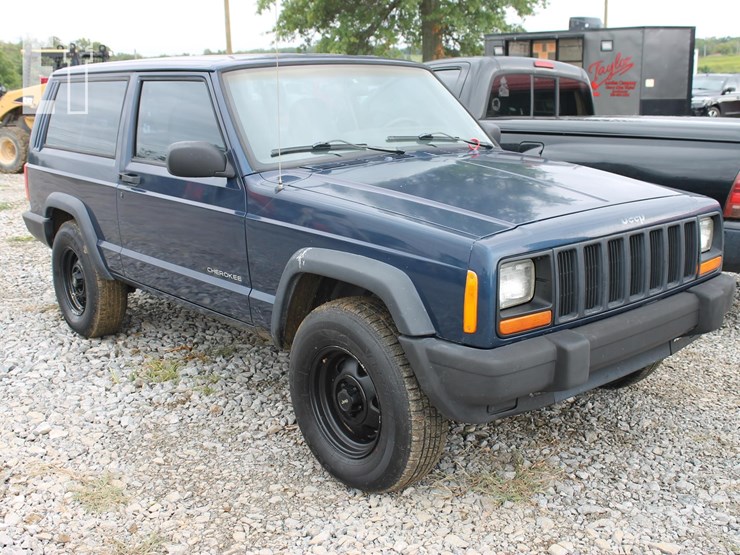 1999-jeep-cherokee-image-1