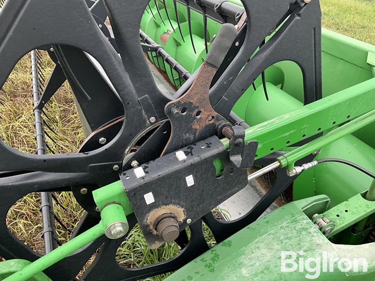 2007-john-deere-635f-image-12