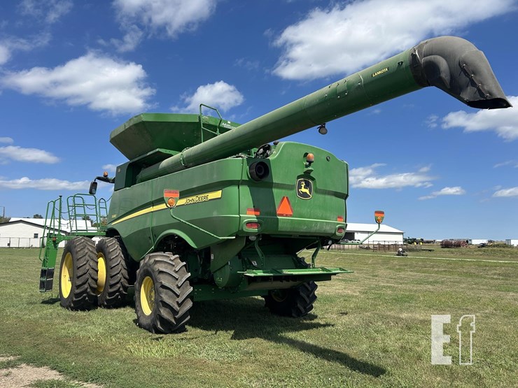 2015-john-deere-s680-image-3