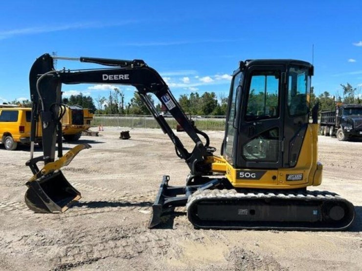 2023-deere-50g-image-9