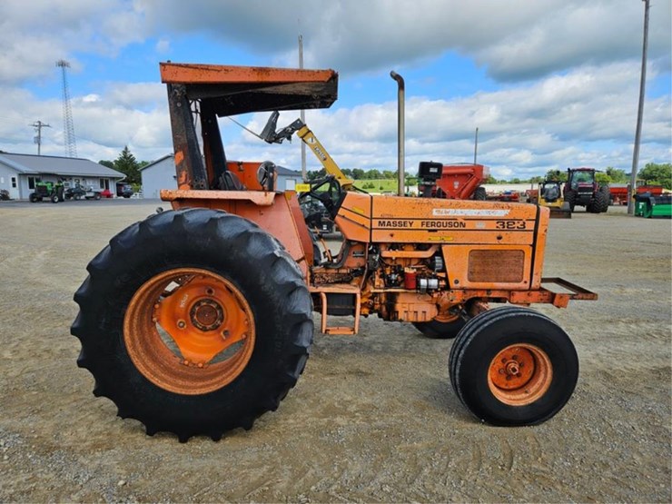 massey-ferguson-383-image-6