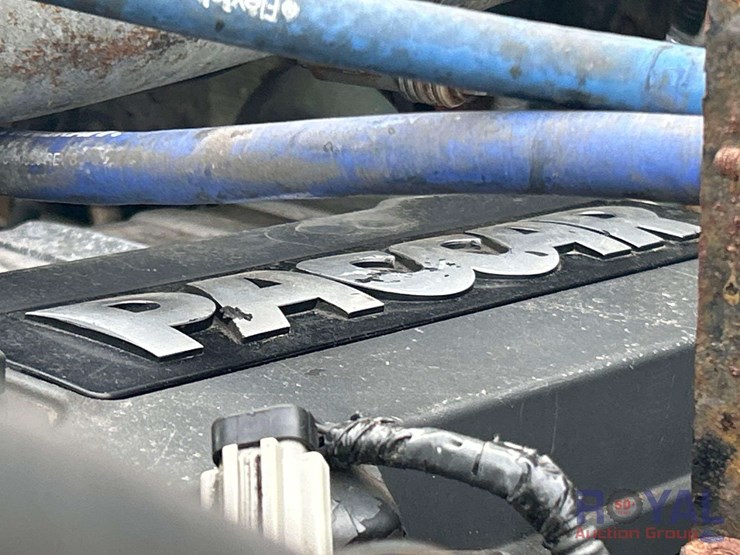 2015-kenworth-t270-image-10