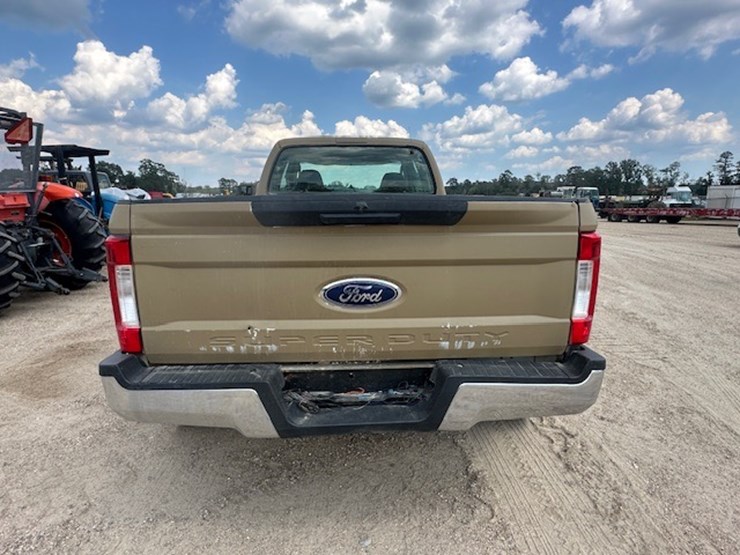 2003-ford-f450-image-8
