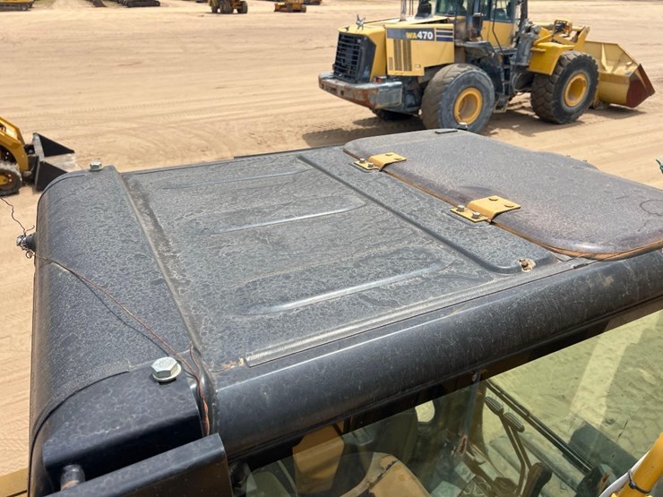 2018-caterpillar-313-image-23