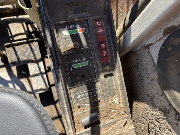 hitachi-ex60urg-image-31