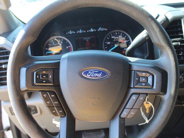 2019-ford-f250-image-12
