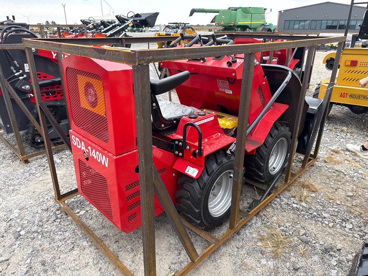 #220-•-#26502-•-unused-agt-sda-140w-compact-wheel-loader-image-3