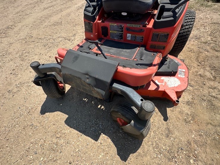 kubota-zd326-image-18