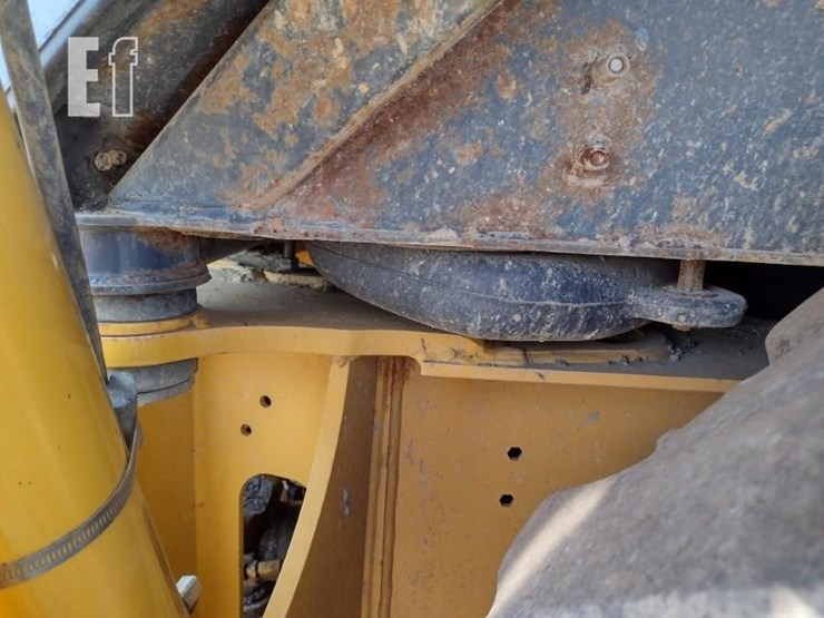 2017-deere-310sl-image-26