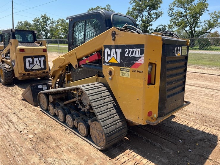 2016-caterpillar-277d-image-2