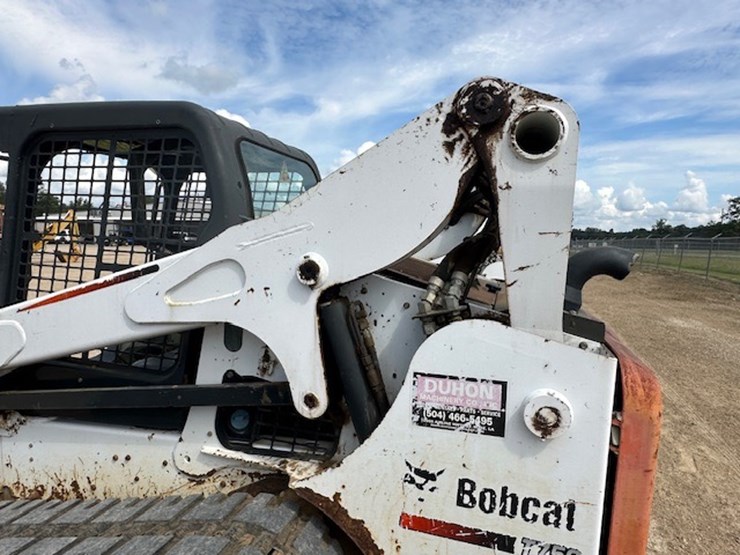 2015-bobcat-t750-image-10