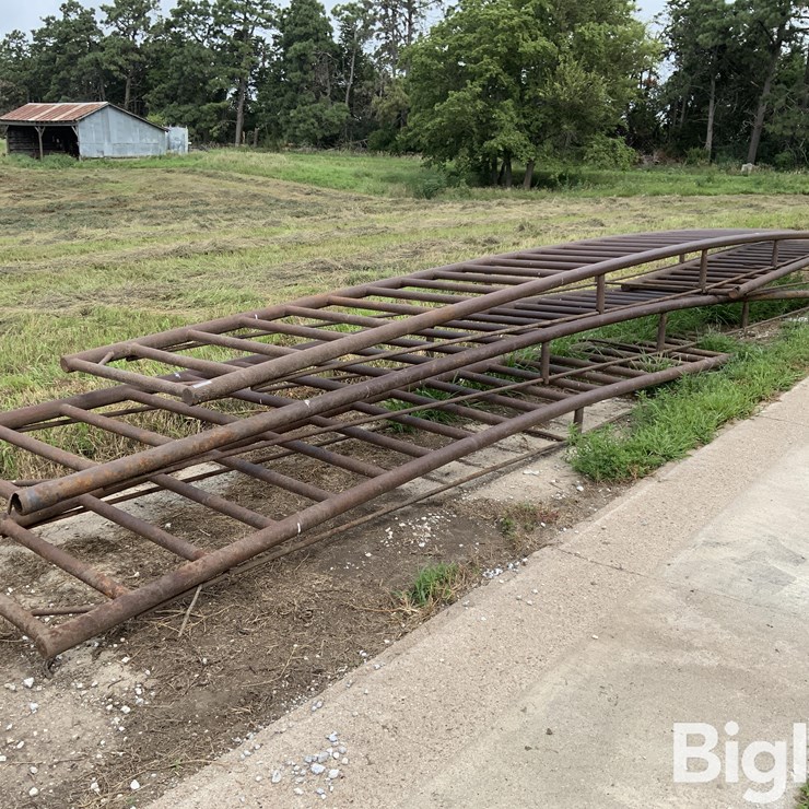 Pivot Bridges