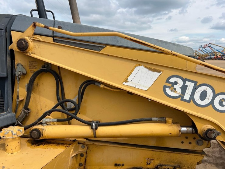 2002-deere-310g-image-21