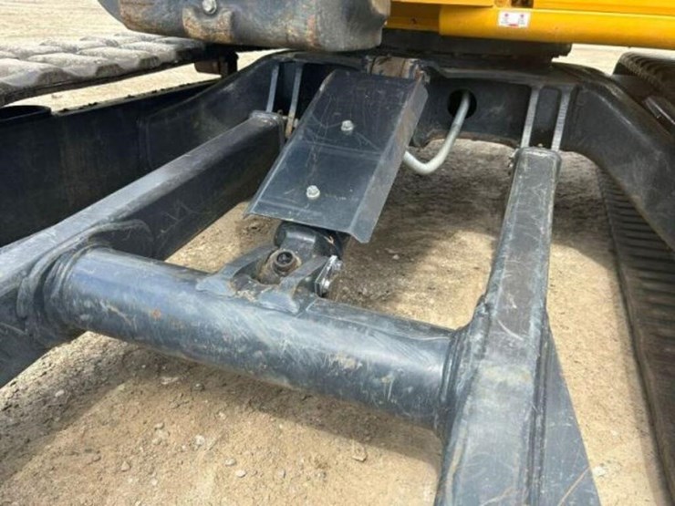 2023-deere-50g-image-47