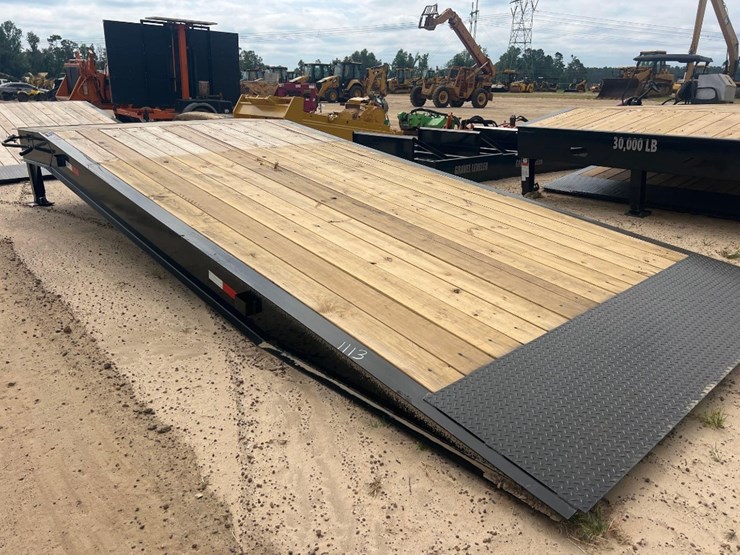 unused-x-star-101"-x-20'-loading-ramp-image-3
