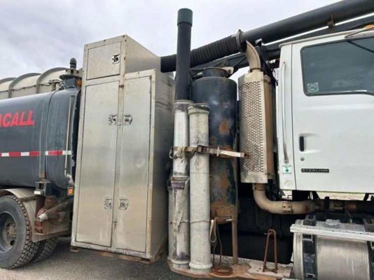 2007-sterling-l-line-t/a-flusher-truck-2fzhazde07a-image-77