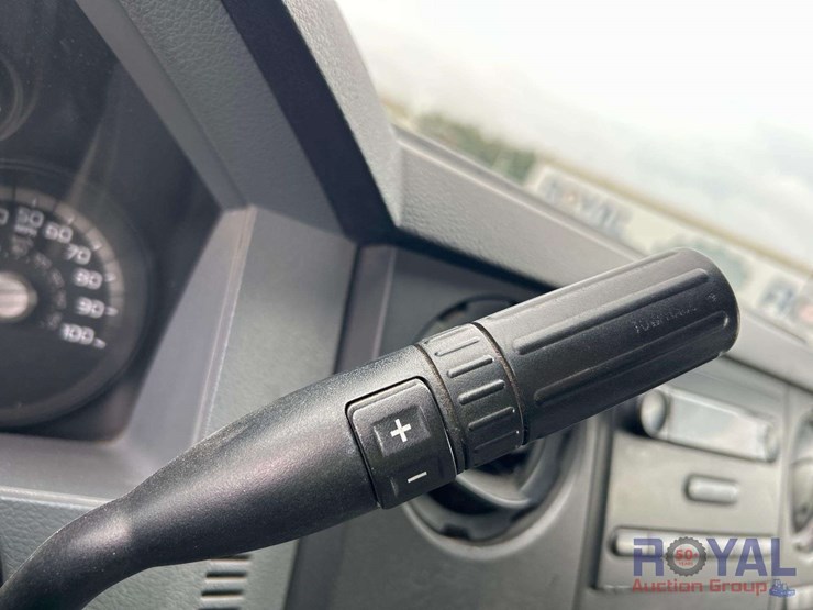 2015-ford-f350-image-19