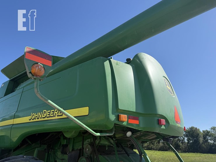 2006-john-deere-9760-sts-image-21
